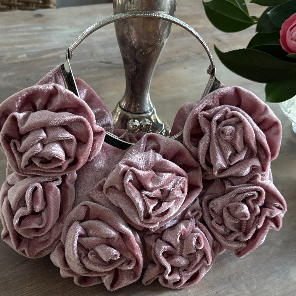 Elegant Pink Floral Handbag